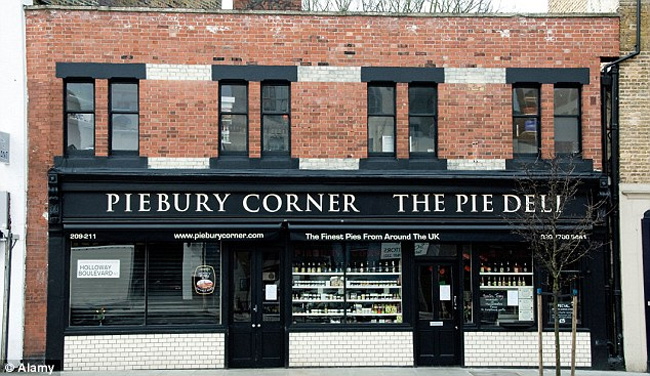 Piebury Corner: un gesto meraviglioso per cancellare la vergogna di Londra